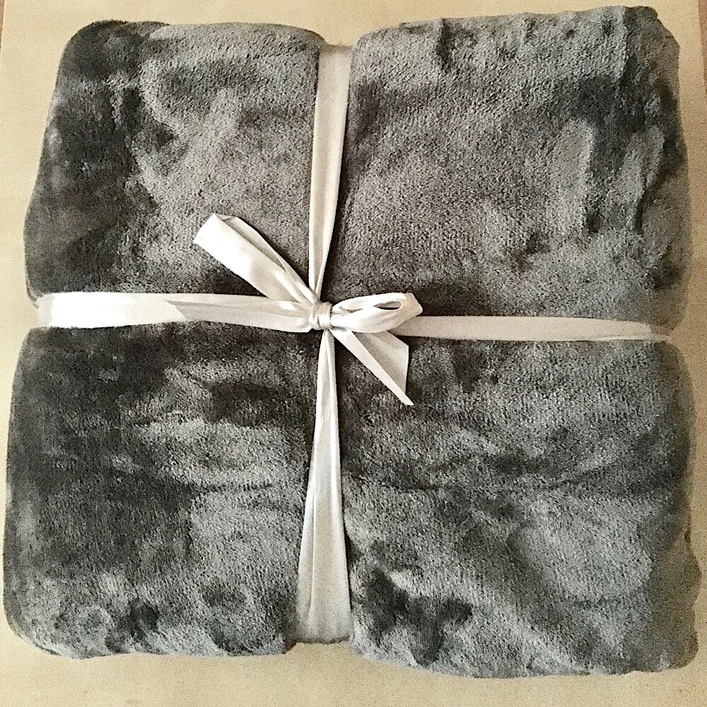 Faux Sherpa Velour Throw Blanket